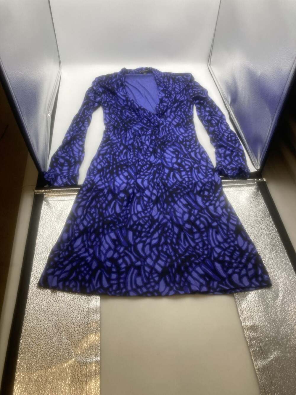 Banana Republic Long Sleeve Abstract Print Wrap Dress